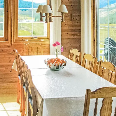 Cozy In With House A Mountain View