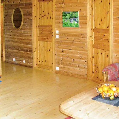 4 Bedroom Lovely In Holiday home Fister
